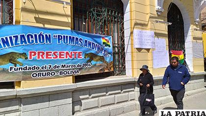 Pese a que los vecinos de Pumas Andinos estaban en vigilia en la Alcaldía, no se perjudicó la atención /LA PATRIA