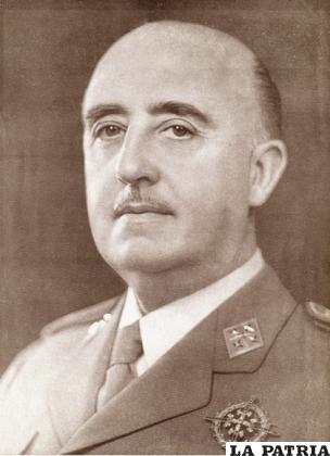 El dictador español Francisco Franco en sus primeros años como mandatario
