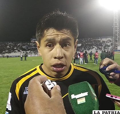 DIEGO WAYAR (The Strongest) /Ovidio Cayoja /LA PATRIA