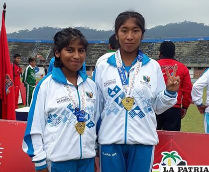 Cuizara y Humérez, atletas que sumaron dos de oro para Oruro /Cortesía Roberto Canaviri