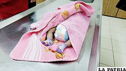 La autopsia determinó que el bebé perdió la vida a causa de un golpe en la cabeza /LA PATRIA