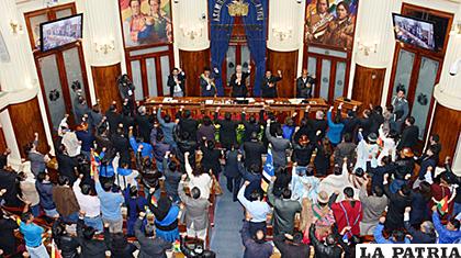 Asamblea Legislativa Plurinacional de Bolivia /MINISTERIO DE COMUNICACI?N.