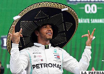Lewis Hamilton celebró con un sombrero mexicano /as.com
