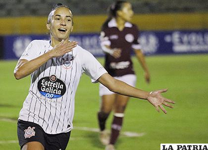 Crivelari abrió la ruta del triunfo para Corinthians que terminó coronándose campeón de Copa Libertadores femenina /corinthians.com
