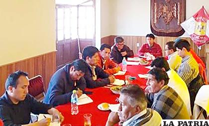Reunión de los cívicos en Potosí el viernes /Comcipo