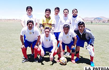 Elite FC acumula su segunda derrota /Carla Herrera /LA PATRIA
