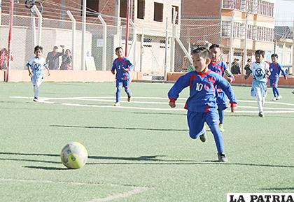 Los niños demostraron su talento en el deporte 
/Carla Herrera /LA PATRIA
