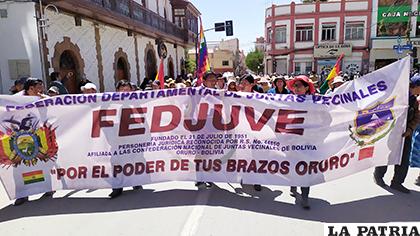 La Fedjuve de Mendizábal durante la marcha en favor del MAS /LA PATRIA
