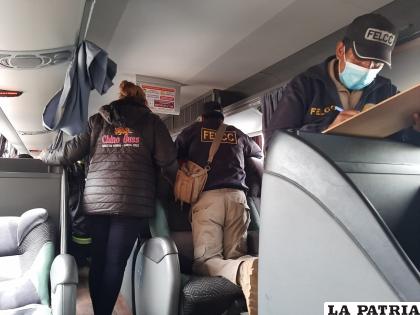 Los actuados investigativos se realizaron en el interior del bus / LA PATRIA