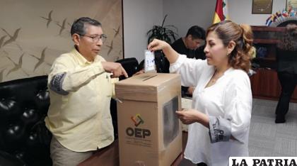 Los bolivianos en Argentina podrán votar sin ningún problema /ABI
