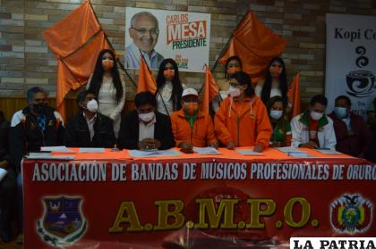 Ayer fortalecieron a CC los músicos profesionales de Oruro /LA PATRIA