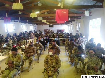 Durante la capacitación a los militares en las provincias / TEDO