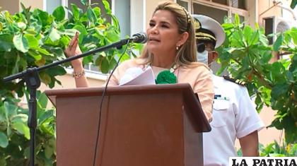 Presidente Jeanine Áñez, en el acto de inicio del proyecto / Ministerio de la Presidencia