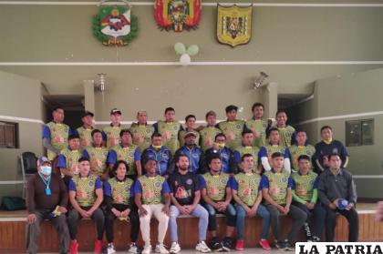 El elenco de Llallagua también se prepara con miras a la Copa 
“Simón Bolívar” / Facebook
