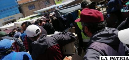 El operativo se llevó a cabo en el mercado Kantuta la mañana del martes /Policía