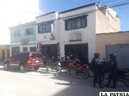 El aprehendido trató de robar un televisor del alojamiento /LA PATRIA
