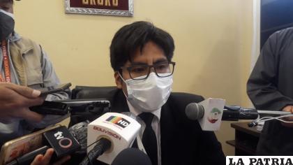 El fiscal Álvarez informó que se abrió la investigación por robo agravado /LA PATRIA