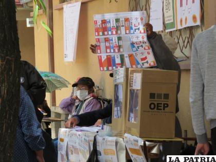 El notario electoral fue multado y arrestado por su comportamiento en las elecciones del 2020 /Cortesía