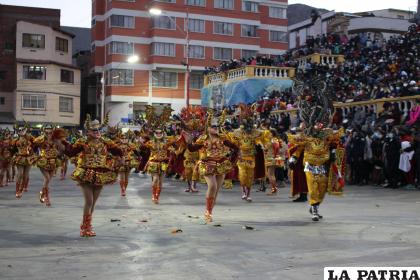 Paso ágil de la Diablada Oruro 