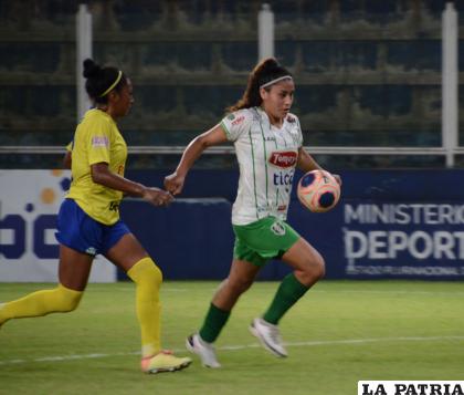 Las chapacas salieron triunfantes del torneo nacional /fbf