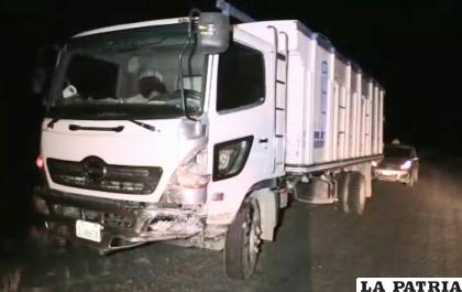 El accidente se registró en la carretera Oruro-Cala Cala /LA PATRIA