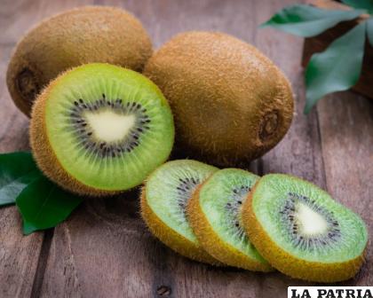 El kiwi es un rico fruto de cáscara delgada /LA GARNACHA IRAPAUTO