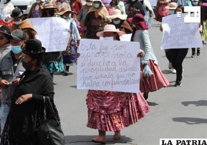 Las protestas realizadas la semana anterior, antes del retiro del proyecto de ley por el Gobierno /INFOBAE