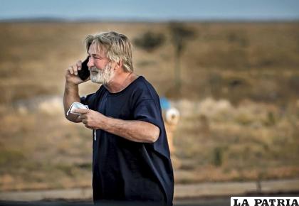 El actor acongojado tras la accidental muerte /Jim Weber /Santa Fe New Mexican vía AP