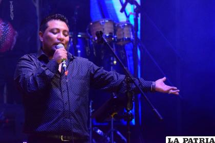 Iver Villarroel hizo retumbar con su voz el Teatro Internacional Oruro /LA PATRIA