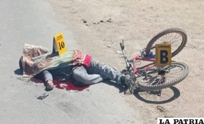 El ciclista murió en el acto/ CORTESÍA