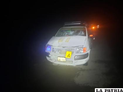 El vehículo infractor acabó con daños materiales /Cortesía