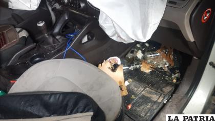 En el interior de una de las vagonetas se halló bebidas alcohólicas /LA PATRIA