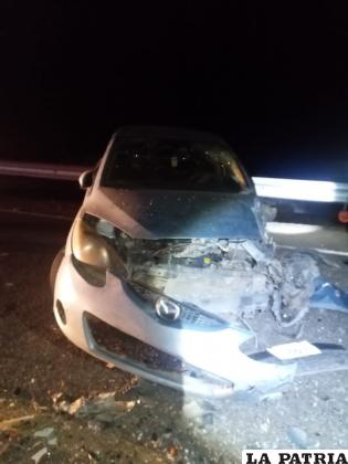 El vehículo protagonista sufrió severos daños materiales /Policía