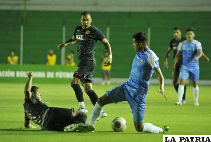 Blooming no pudo de local y cedió un empate ante FC Universitario / APG
