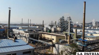 Los grandes ingenios procesan la enorme riqueza mineral