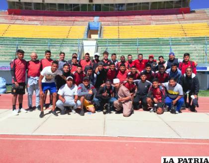 La confianza y el buen ánimo en los jugadores de CDT Real Oruro /LA PATRIA