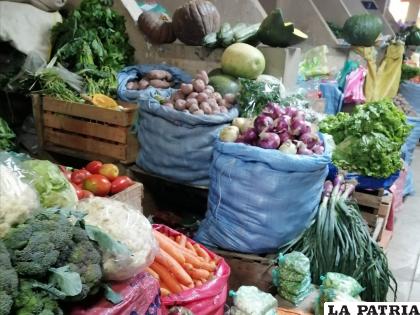 Sube el precio de algunas verduras / LA PATRIA
