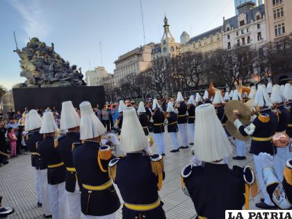 Participaron de la serenata a Juana Azurduy de Padilla / CORTESÍA FREDDY ACHOCALLA