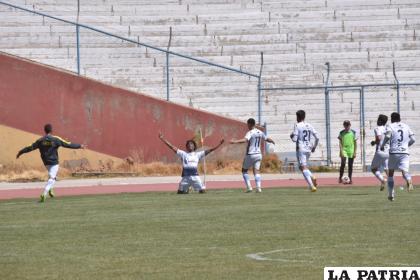Hubert Sánchez hizo doblete para el triunfo de Deportivo Fatic 
/LA PATRIA