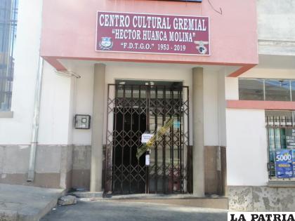Sede gremial continúa precintada / LA PATRIA
