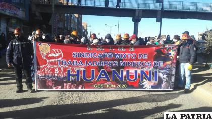Trabajadores mineros de Huanuni determinan bloqueo de caminos. Archivo / Radio Splendid Bolivia