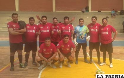 La promoción 2011 se quedó con el título en la rama masculina / LA PATRIA