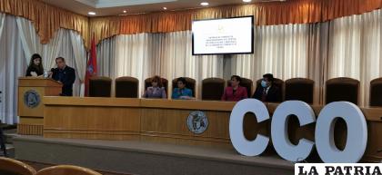 Acto de presentación del Centro de Conciliación de la Cámara de Comercio de Oruro/ LA PATRIA