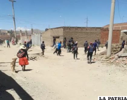 Vecinos de Pumas Andinos atestiguaron los enfrentamientos de transportistas/ Captura