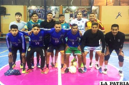 El equipo azul y amarillo con la premisa de llegar a la Liga Nacional / LA PATRIA
