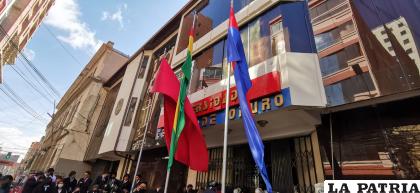 Embanderamiento de la UTO/ LA PATRIA 
