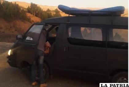 El narco llevaba la droga oculta en el techo de su coche /Jaime Mamani