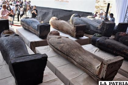 Durante los trabajos de excavación en Saqqara en el año 2020 los arqueólogos encontraron más de cien sarcófagos / Cordon Press