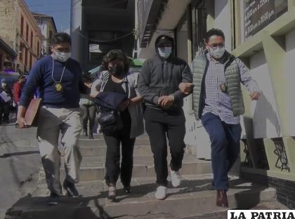 La fiscal y un teniente de la policial son aprehendidos / APG