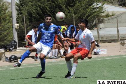 Buena victoria de GV San José ante Aurora /Andina Oruro